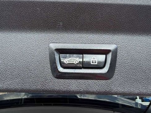 Used 2018 BMW X3 xDrive30i AWD/4WD image 40