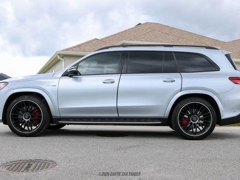 Used 2026 Mercedes-Benz GLS 63 AMG 4MATIC image 3