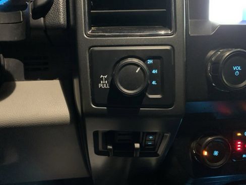 Used 2021 Ford F250 XLT w/ Tremor Off-Road Package image 22