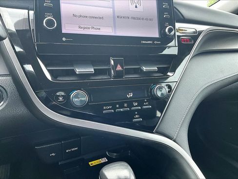 Used 2024 Toyota Camry XSE FWD image 26
