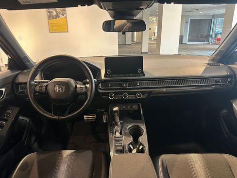 Used 2025 Honda Civic Sport image 33