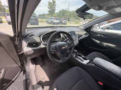 Used 2016 Chevrolet Malibu LS FWD image 8