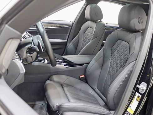 Used 2022 BMW 530i xDrive w/ Executive Package image 28