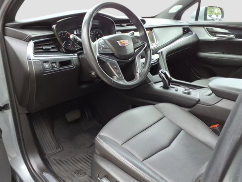 Certified 2023 Cadillac XT5 Premium Luxury AWD/4WD image 12