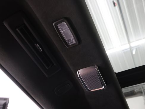 Used 2021 Cadillac Escalade Sport Platinum AWD/4WD image 46