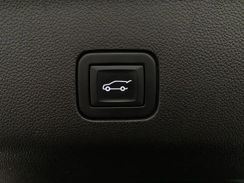 Used 2022 Cadillac Escalade Sport w/ Touring Package AWD/4WD image 7