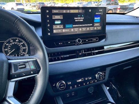 Used 2025 Mitsubishi Outlander SE AWD/4WD image 6