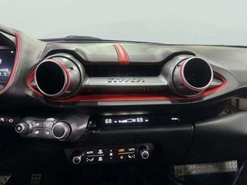 Used 2019 Ferrari 812 Superfast RWD image 49