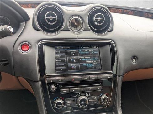 Used 2015 Jaguar XJ L Supercharged image 11