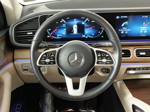 Used 2021 Mercedes-Benz GLE 350 GLE 350 4MATIC image 43