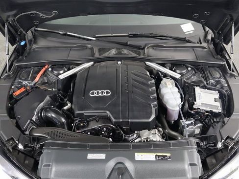 Used 2021 Audi A4 2.0T Premium w/ Convenience Package AWD/4WD image 15