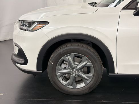 New 2027 Honda HR-V LX image 12