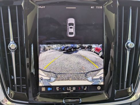 New 2024 Volvo S90 B6 Ultimate w/ Protection Package Premier image 19