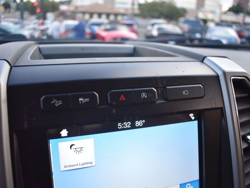 Used 2017 Ford F150 Lariat w/ Equipment Group 502A Luxury image 34