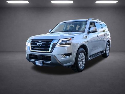Used 2022 Nissan Armada SV image 8