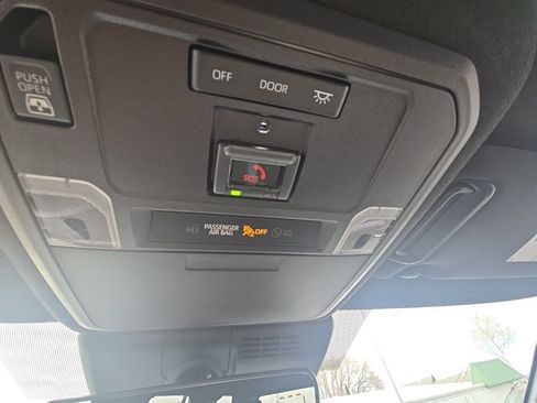 New 2025 Toyota 4Runner TRD Off-Road Premium image 28