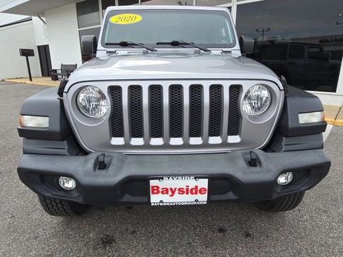 Used 2020 Jeep Wrangler Unlimited Sport image 4