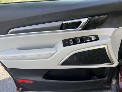 Used 2021 Kia Telluride S image 28