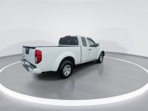 Used 2019 Nissan Frontier S image 8