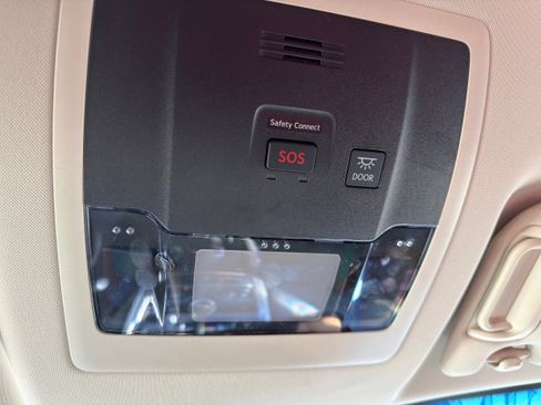 Used 2019 Lexus NX 300h NX 300h image 32