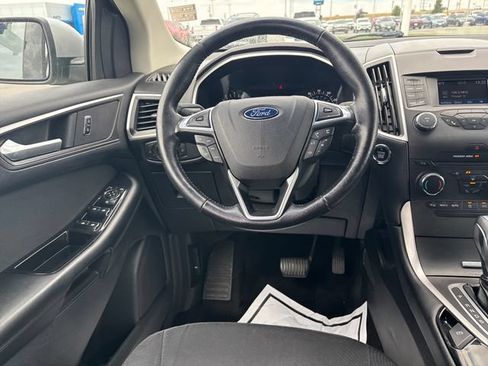 Used 2016 Ford Edge SEL AWD/4WD image 13