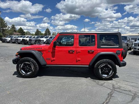 Used 2018 Jeep Wrangler Unlimited Rubicon AWD/4WD image 5