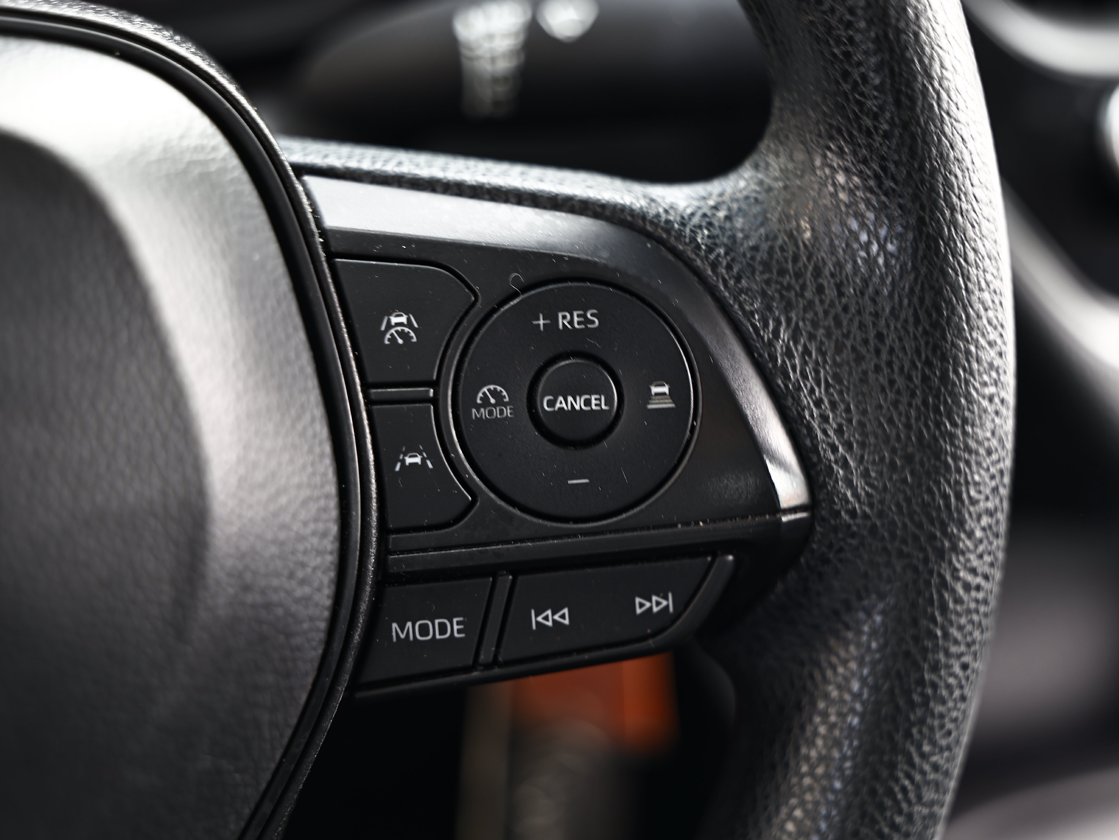 Used 2025 Toyota Corolla LE FWD image 33