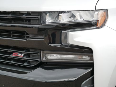 Used 2019 Chevrolet Silverado 1500 LT Trail Boss w/ Convenience Package image 16