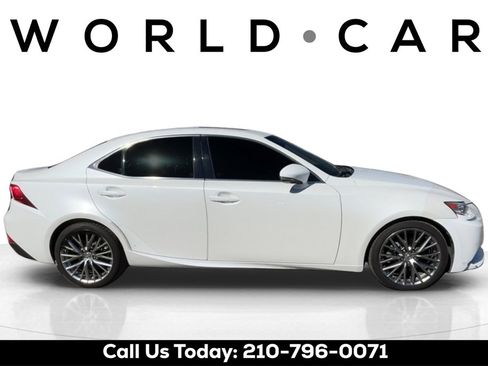 Used 2015 Lexus IS 250 image 2