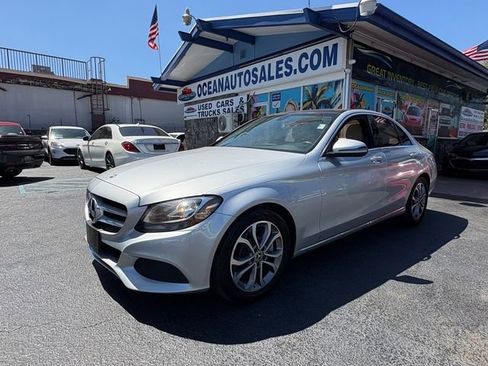 Used 2018 Mercedes-Benz C 300 Sedan image 13