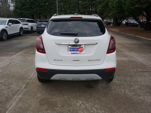 Used 2018 Buick Encore Preferred image 17
