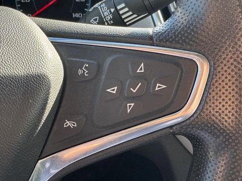 Used 2019 Chevrolet Equinox LS image 15