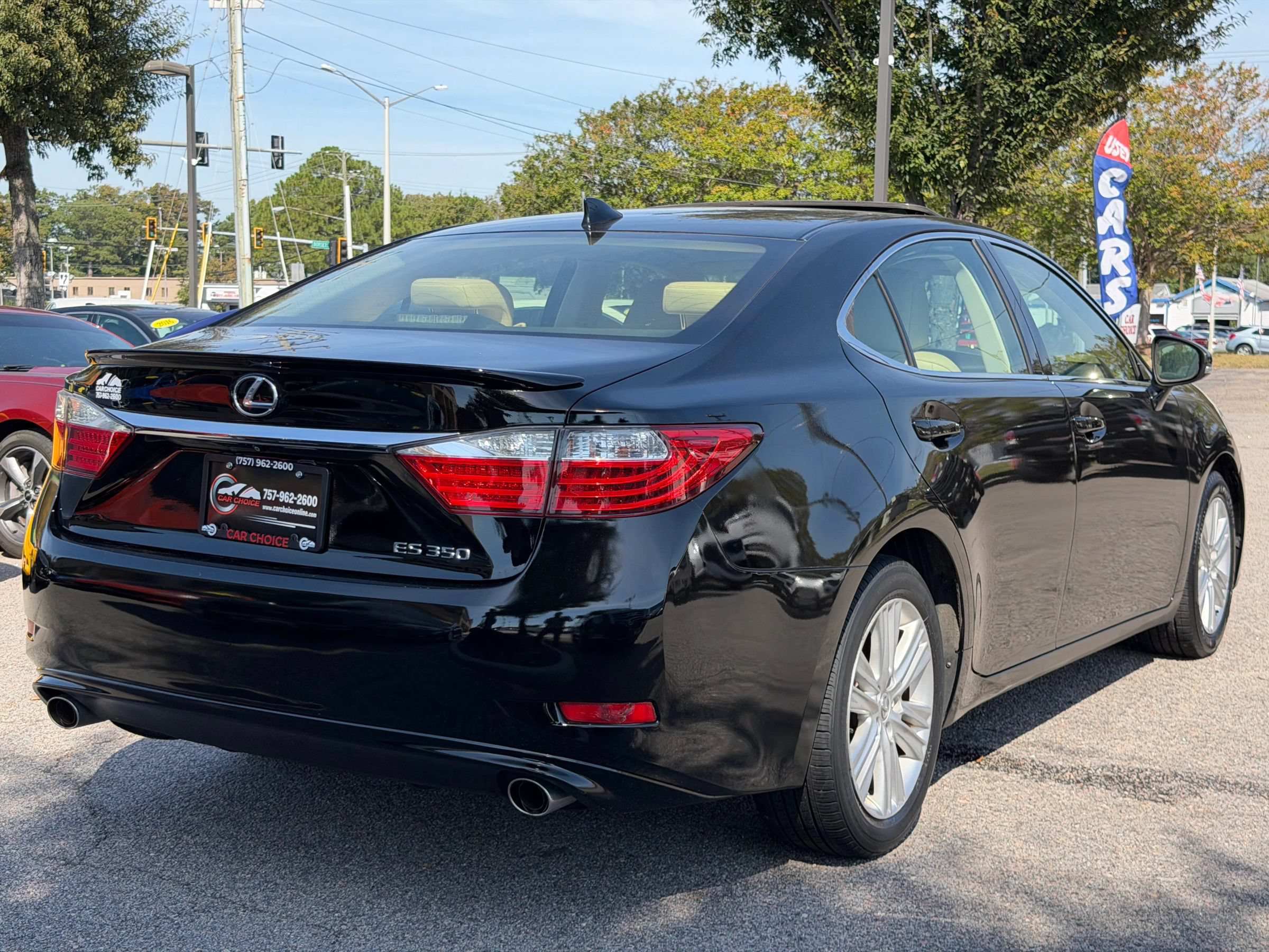 Used 2015 Lexus ES 350 w/ Premium Package FWD image 6