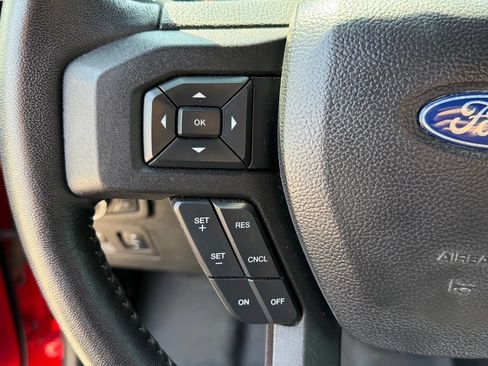 Used 2018 Ford F150 XLT w/ Equipment Group 302A Luxury AWD/4WD image 14