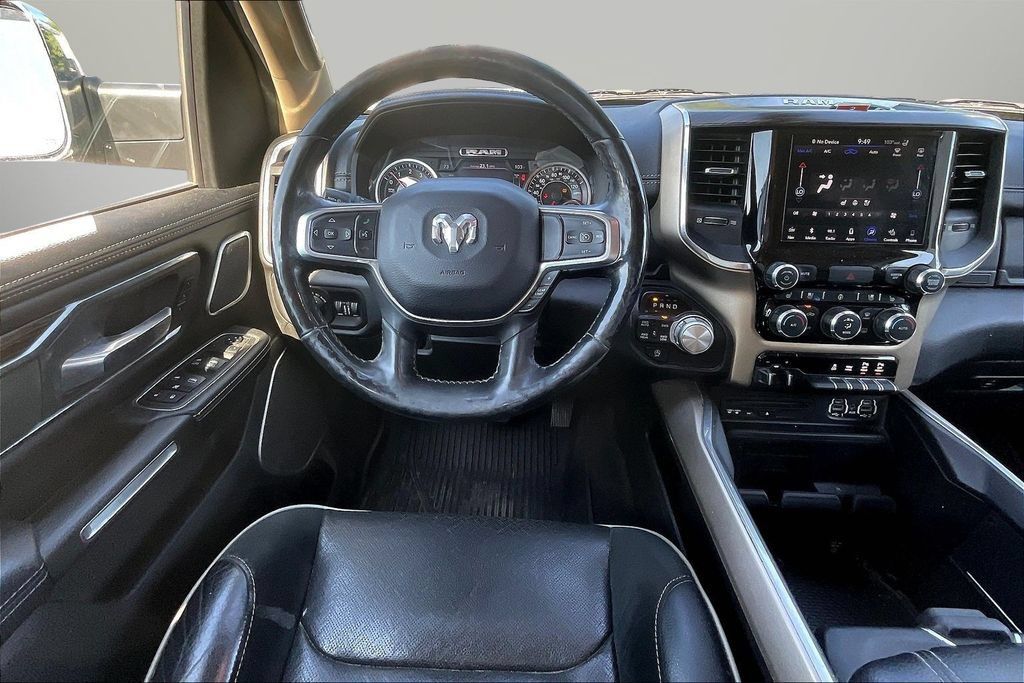Used 2019 RAM 1500 Laramie AWD/4WD image 8