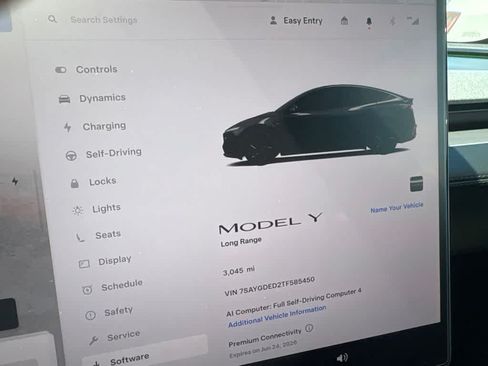 Used 2026 Tesla Model Y 2WD image 10