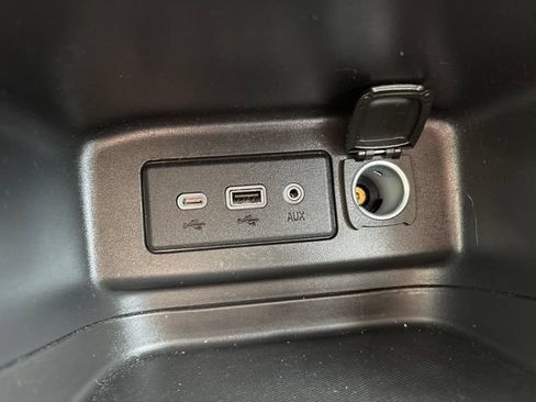 Used 2022 Chevrolet Equinox LS AWD/4WD image 26