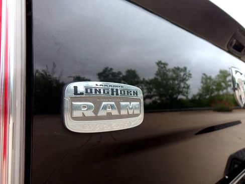 Used 2017 RAM 2500 Longhorn w/ Convenience Group AWD/4WD image 31