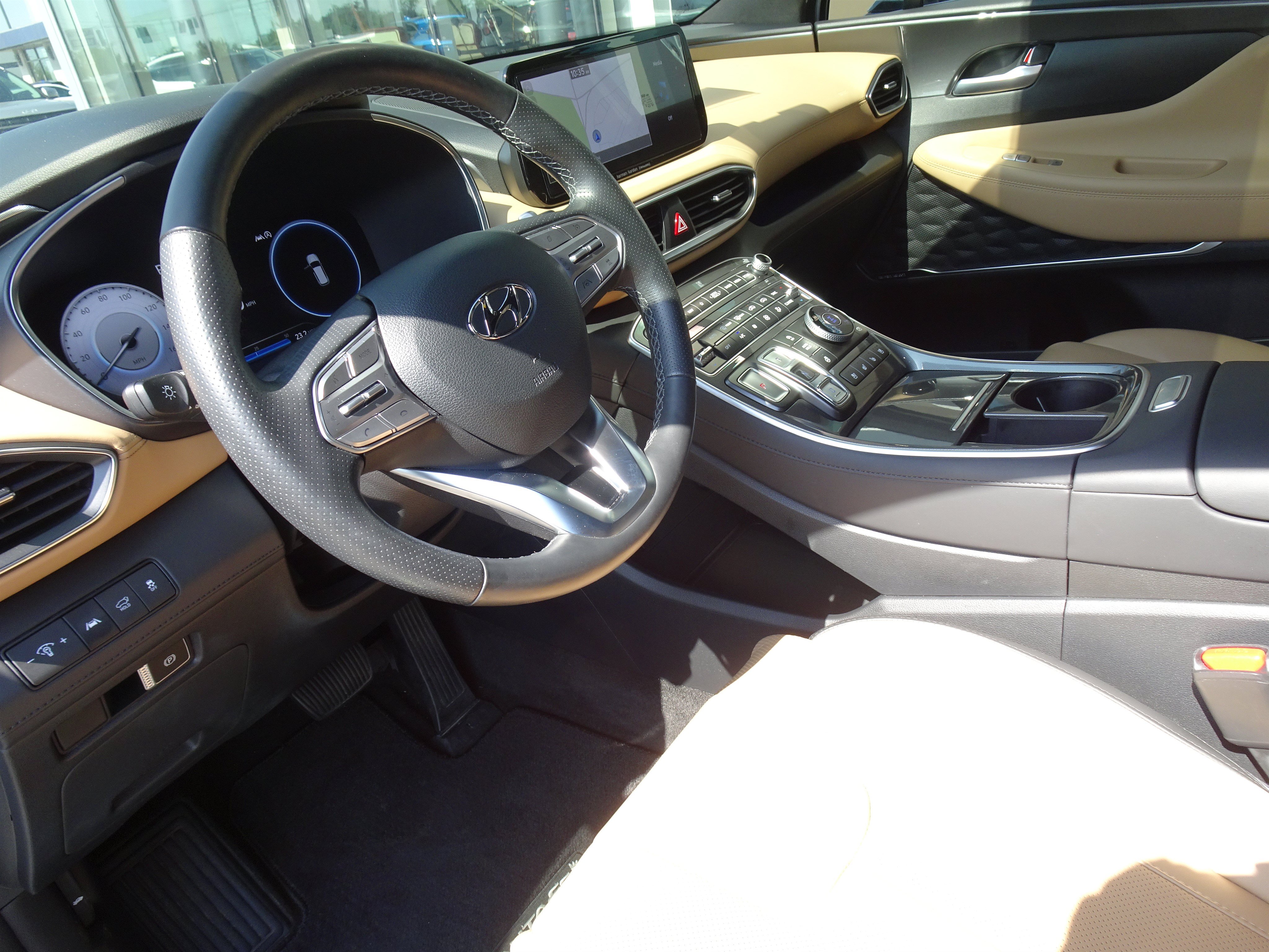 Used 2023 Hyundai Santa Fe Calligraphy AWD/4WD image 13