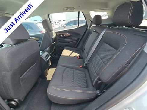 Used 2021 GMC Terrain SLE FWD image 8