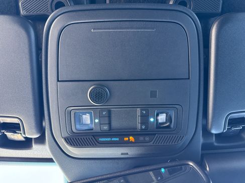 New 2025 Ford Bronco Outer Banks image 26