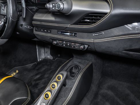 Used 2023 Ferrari F8 Tributo RWD image 26