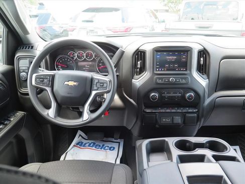 Used 2022 Chevrolet Silverado 1500 Custom w/ Safety Confidence Package RWD image 15