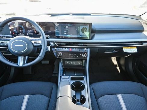 New 2026 Hyundai Sonata SEL FWD image 14