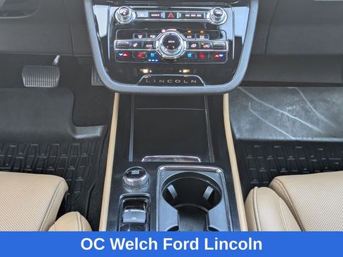 Used 2021 Lincoln Corsair Reserve w/ Equipment Group 201A AWD/4WD image 13