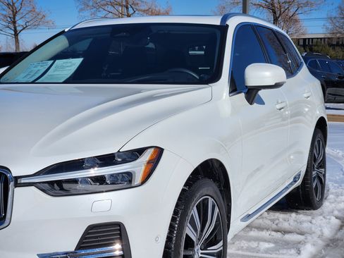 Used 2022 Volvo XC60 B5 Inscription w/ Advanced Package image 9