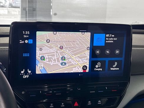 Certified 2023 Volkswagen ID.4 Pro image 17