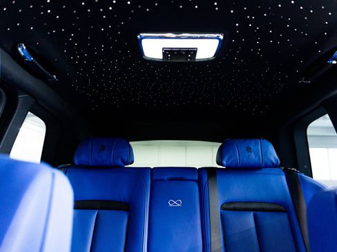 Certified 2023 Rolls-Royce Cullinan Black Badge image 36