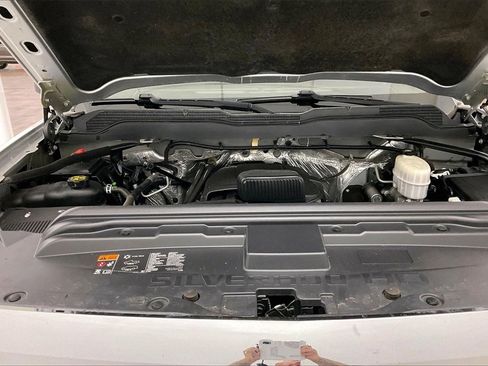 Used 2018 Chevrolet Silverado 2500 W/T image 23