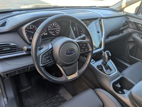 Used 2023 Subaru Outback Limited image 9